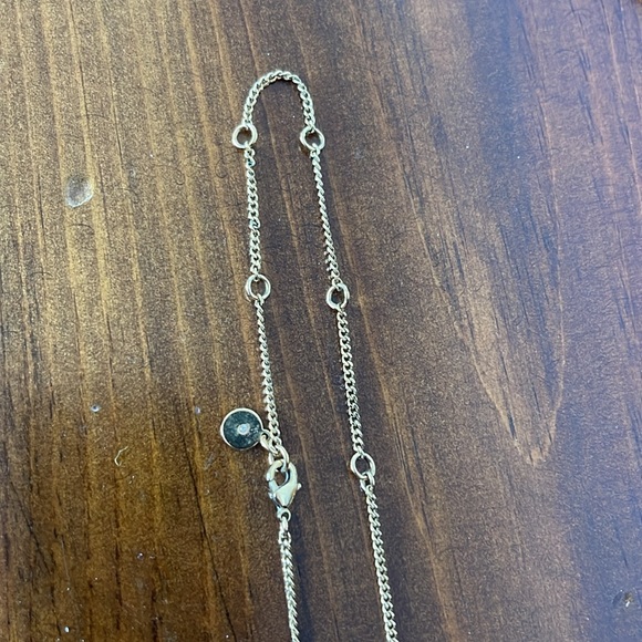 STELLA & DOT gold crescent necklace - Picture 3 of 4